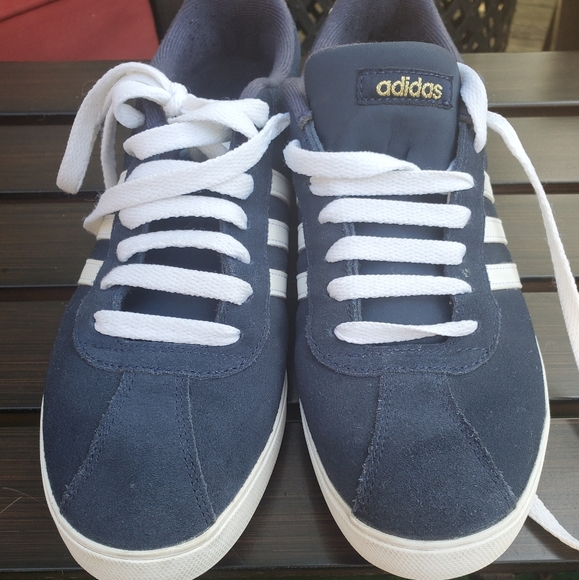 adidas Shoes - Adidas neo comfort footbed